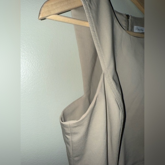 Calvin Klein Sleeveless Beige Mini Dress Size 8 Classic Neutral - Picture 10 of 13
